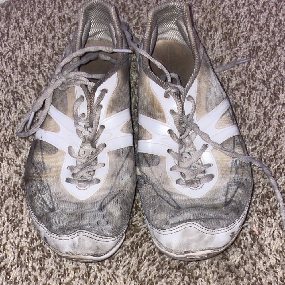 nfinity vengeance, womens 8.5